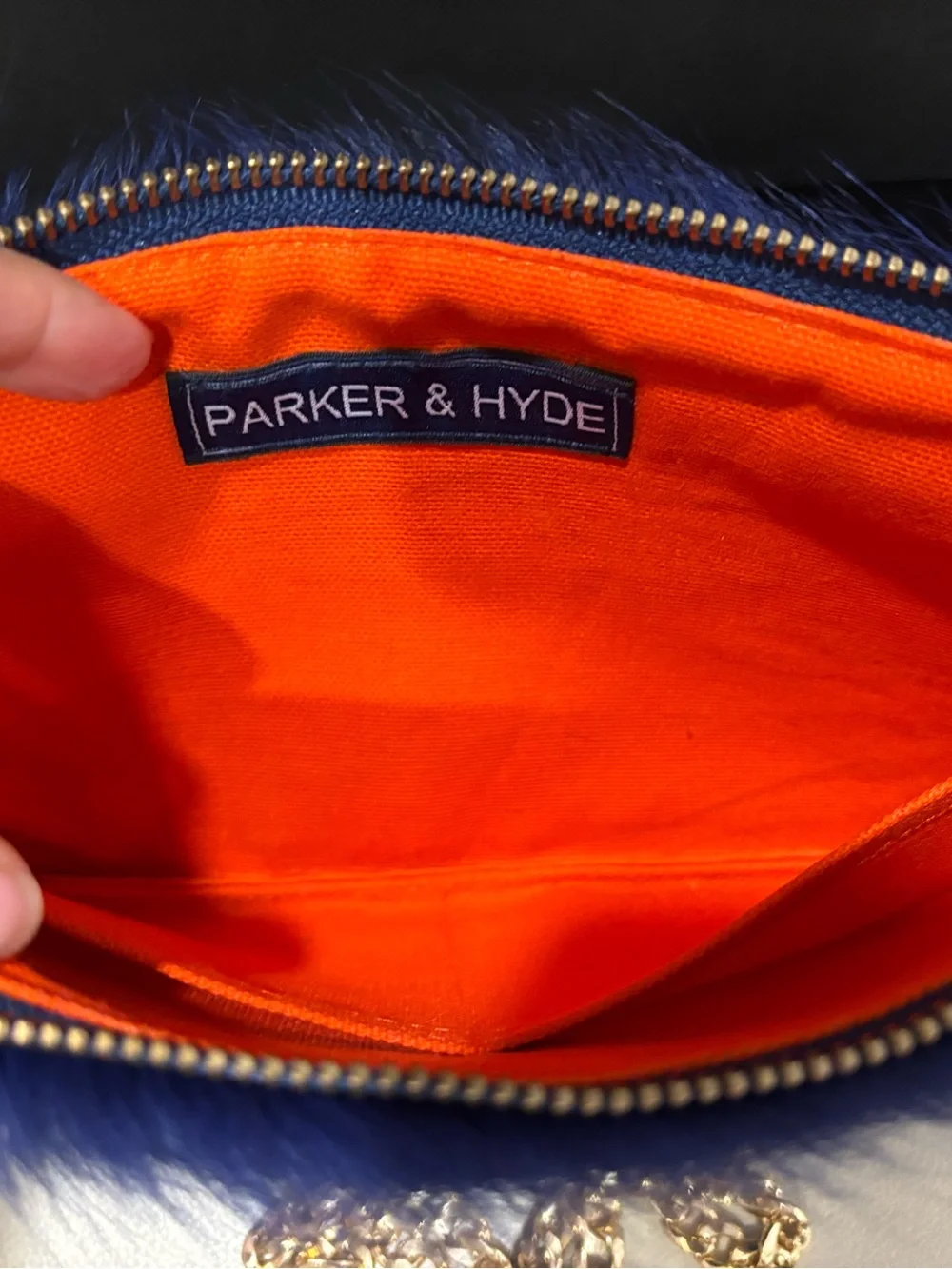 Parker & Hyde chic bright